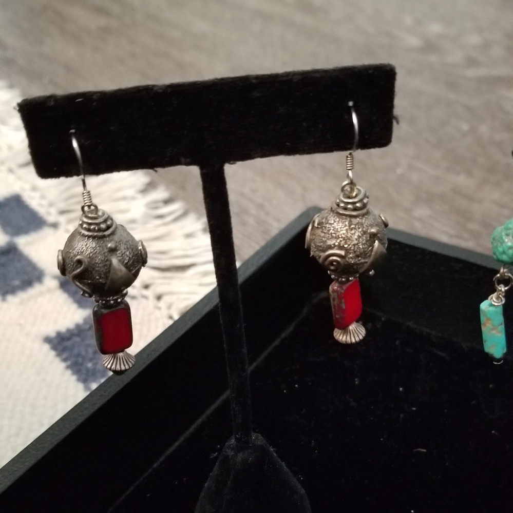 Earring Set - Picture 3 of 4
